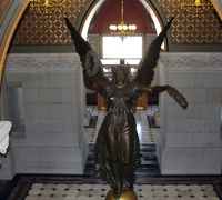 capitol 18